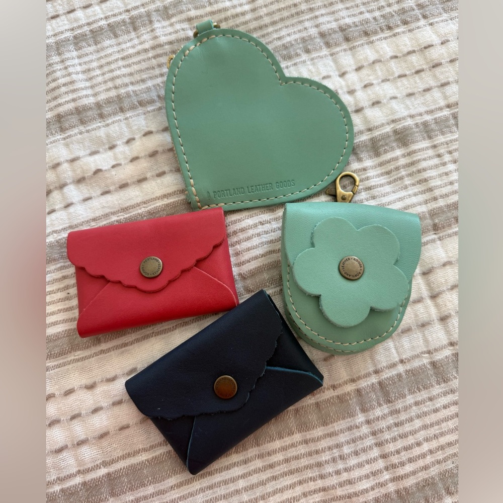 PORTLAND LEATHER GOODS bundle (SLG)